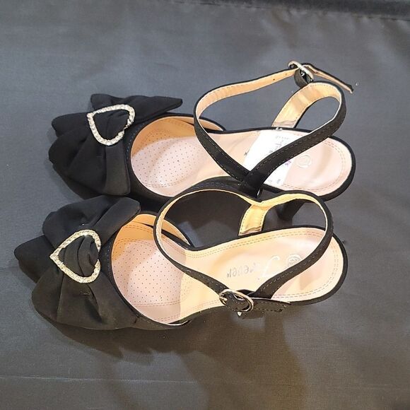 BRAND NEW FOREVER  FLOWER BOWNOT POINTED TOE HIGH HEEL STILETTO SANDAL - Picture 6 of 12